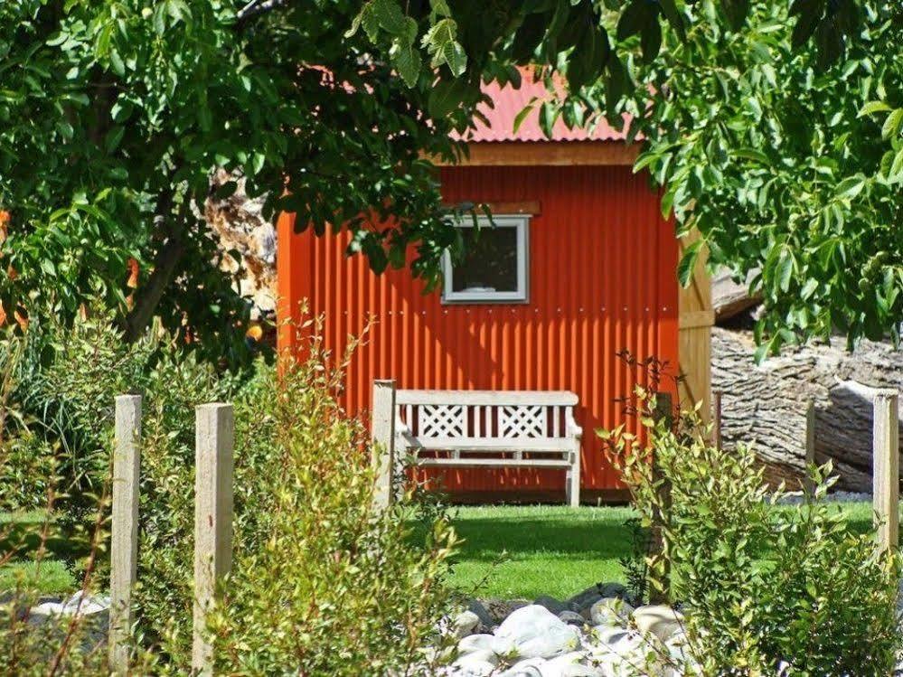 Burn Cottage Retreat Cromwell Exterior photo